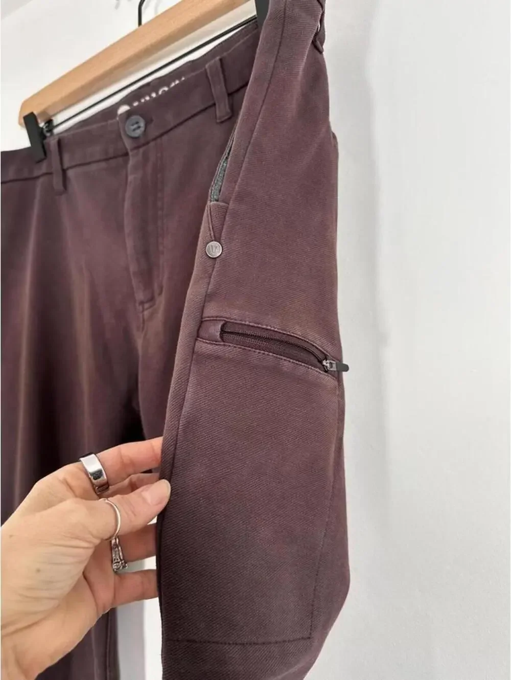 Vuori Everything Chino Pants Slim Fit Stretch Performance Maroon 35